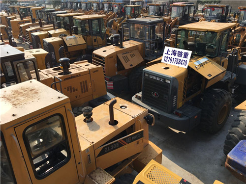 �Ϻ���ض����b�d�C(j��)�F(xi��n)؛200���_(t��i)����(ch��ng)�،�(sh��)����Ƭ